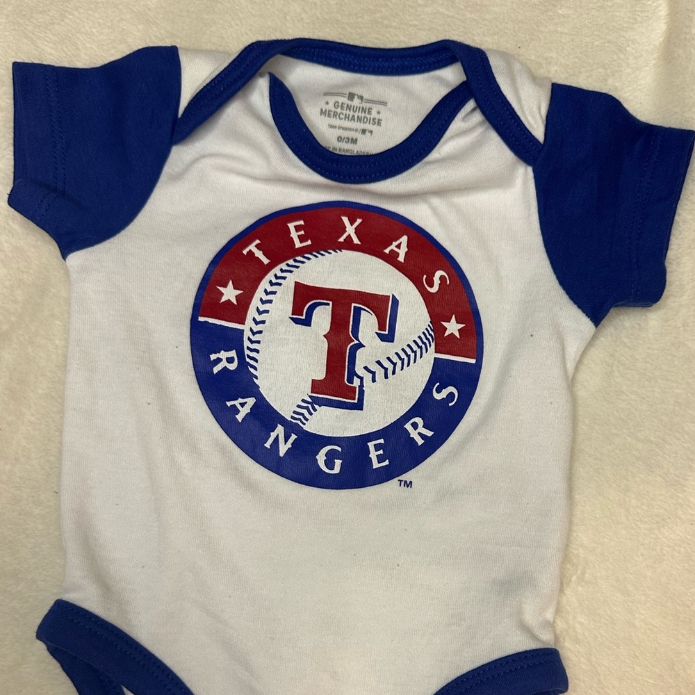 Texas Rangers oneise  0-3 months official merchandise